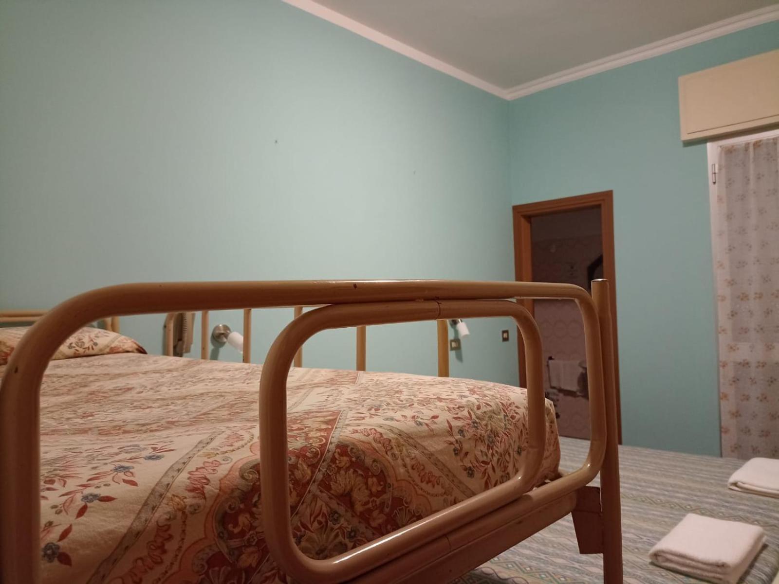 Hotel Toschi Lido di Classe Eksteriør billede