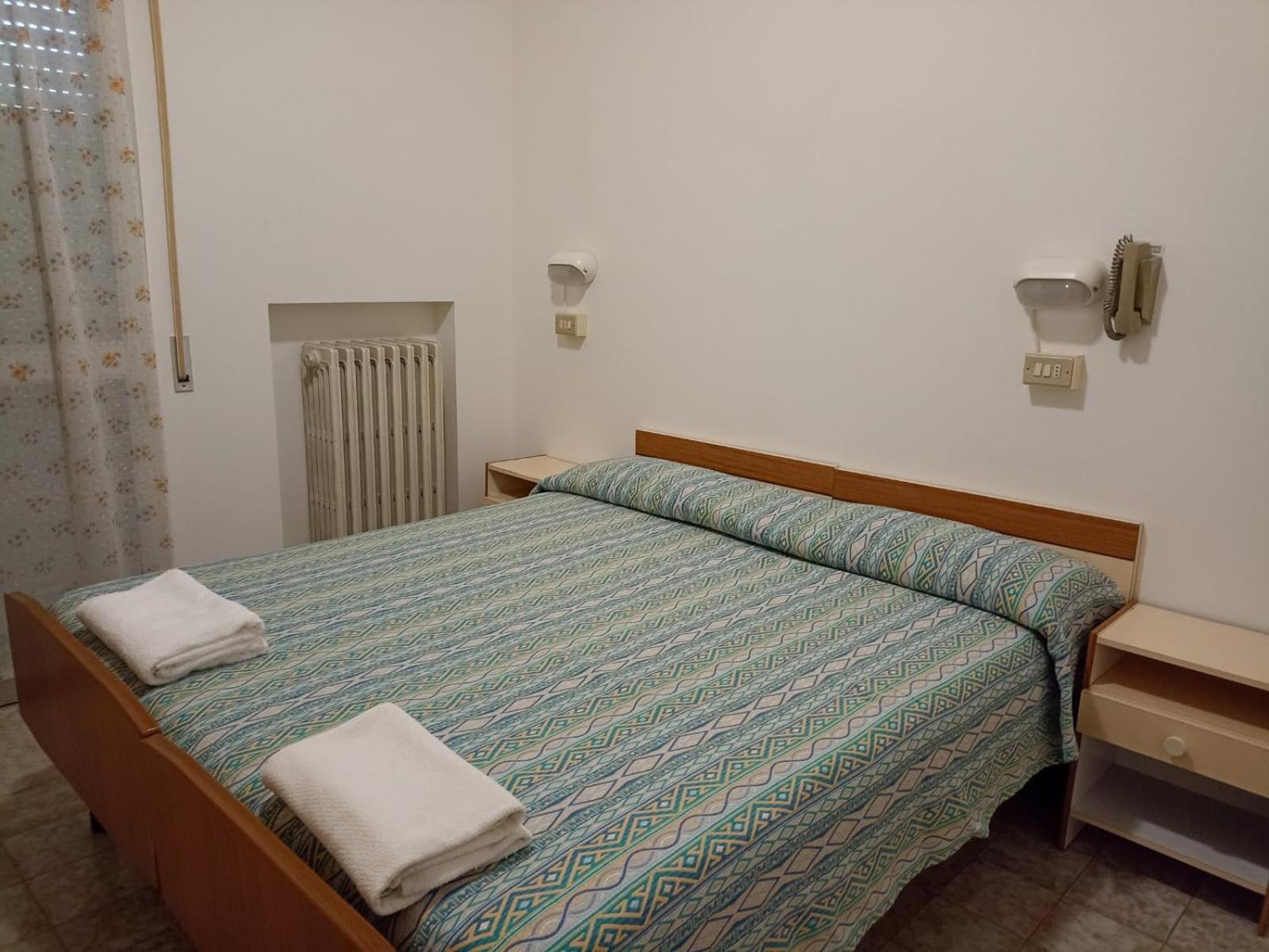 Hotel Toschi Lido di Classe Eksteriør billede